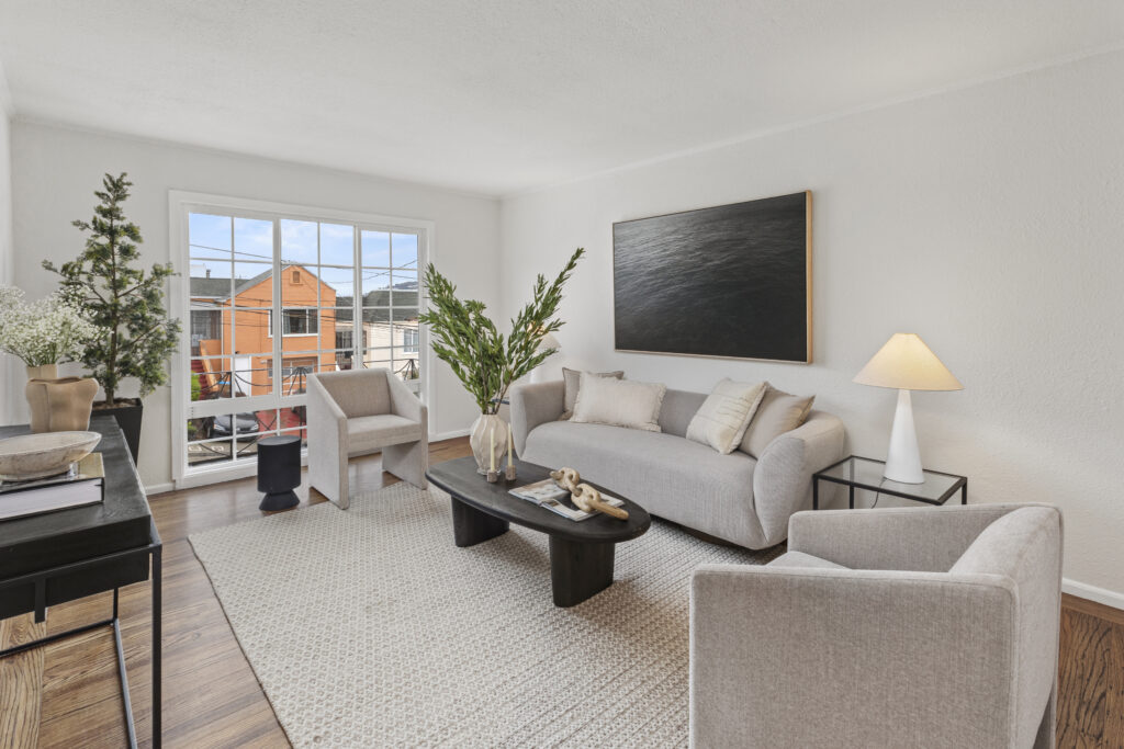 260 King St unit 1407